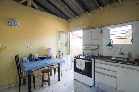 Casa à venda com 313m², 4 quartos e 5 vagasCozinha 1