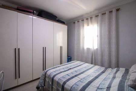 Casa à venda com 313m², 4 quartos e 5 vagasQuarto 2