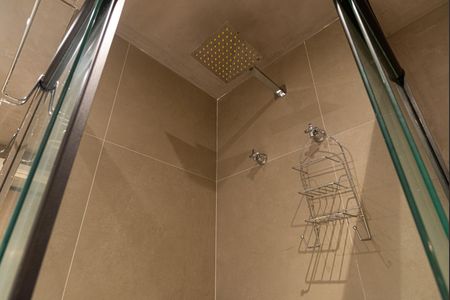 Studio para alugar com 24m², 1 quarto e sem vaga Studio para alugar com 24m², 1 quarto e sem vagaBanheiro
