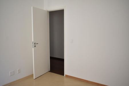 Apartamento à venda com 102m², 3 quartos e 2 vagasQuarto 1