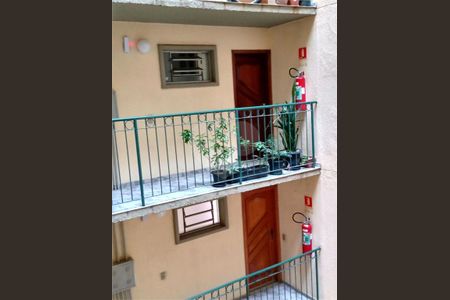 Apartamento à venda com 3 quartos, 60m² em Jardim Santa Teresinha, São Paulo