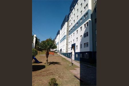 Apartamento à venda com 3 quartos, 60m² em Jardim Santa Teresinha, São Paulo