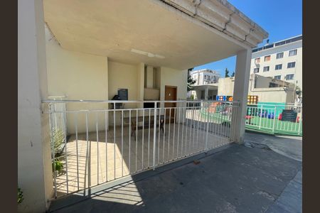Apartamento à venda com 49m², 2 quartos e 1 vaga Apartamento à venda com 49m², 2 quartos e 1 vagaÁrea externa