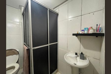 Apartamento à venda com 49m², 2 quartos e 1 vaga Apartamento à venda com 49m², 2 quartos e 1 vagaBanheiro
