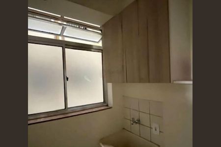 Apartamento à venda com 2 quartos, 45m² em Jardim Santa Teresinha, São Paulo