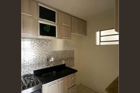 Apartamento à venda com 2 quartos, 45m² em Jardim Santa Teresinha, São Paulo