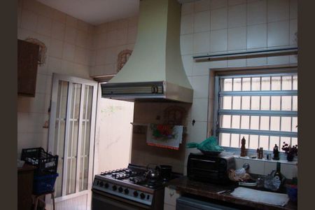 Casa à venda com 3 quartos, 180m² em Sumarezinho, São Paulo