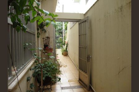 Casa à venda com 3 quartos, 180m² em Sumarezinho, São Paulo