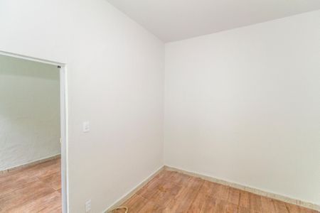 Sala de casa para alugar com 1 quarto, 58m² em Rocha Miranda, Rio de Janeiro