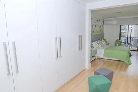 Apartamento à venda com 3 quartos, 346m² em Santa Cecilia, São Paulo