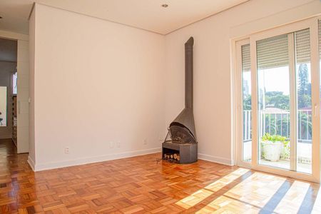 Casa à venda com 4 quartos, 393m² em Pacaembu, São Paulo