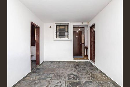 Casa para alugar com 270m², 5 quartos e 2 vagas