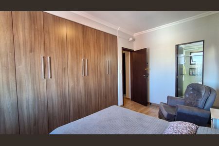 Apartamento à venda com 150m², 3 quartos e 2 vagasSuíte 