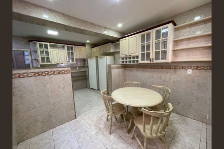 Apartamento à venda com 150m², 3 quartos e 1 vaga