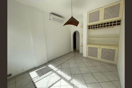 Apartamento à venda com 150m², 3 quartos e 1 vaga