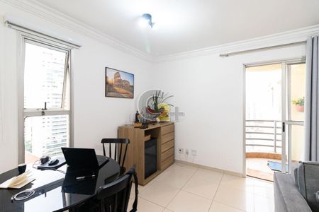 Apartamento para alugar com 2 quartos, 75m² em Vila Romana, São Paulo
