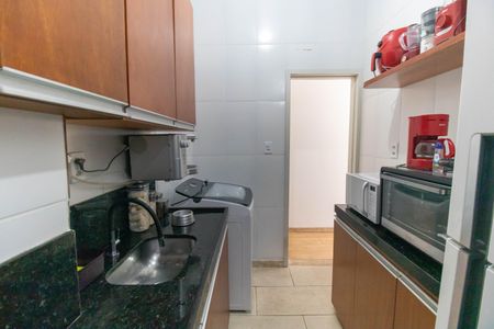 Apartamento para alugar com 56m², 2 quartos e sem vagaCozinha e Área de Serviço