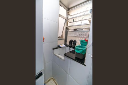 Apartamento para alugar com 56m², 2 quartos e sem vagaCozinha e Área de Serviço