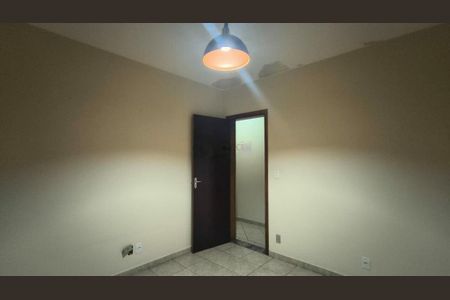 Casa à venda com 166m², 3 quartos e 2 vagas