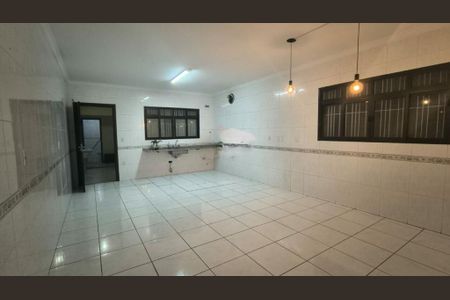 Casa à venda com 166m², 3 quartos e 2 vagas