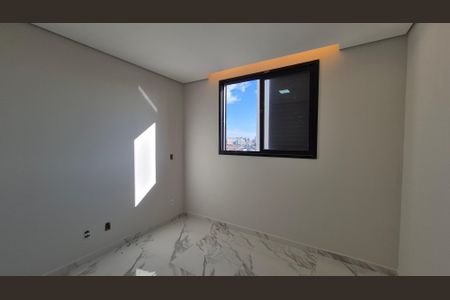 Apartamento para alugar com 2 quartos, 37m² em Vila Valparaíso, Santo André