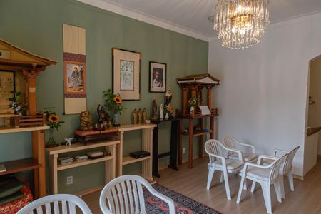 Casa à venda com 190m², 2 quartos e 1 vaga