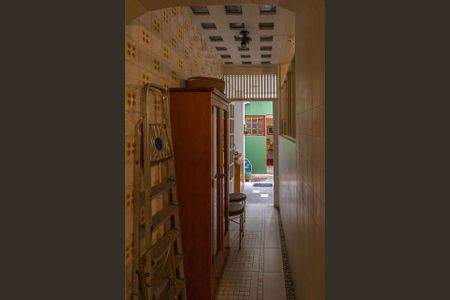Casa à venda com 190m², 2 quartos e 1 vaga