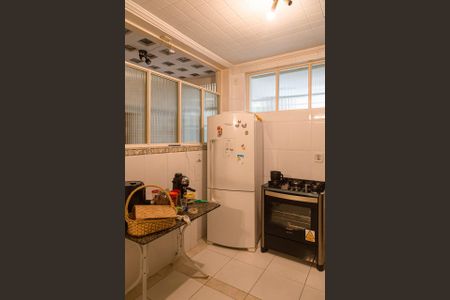 Casa à venda com 190m², 2 quartos e 1 vaga