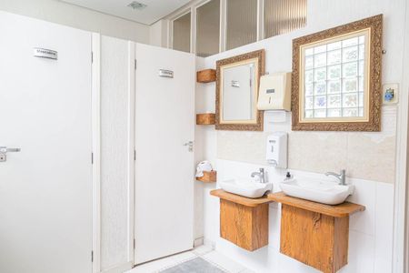 Casa à venda com 190m², 2 quartos e 1 vaga