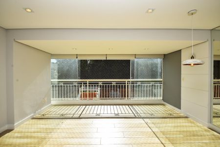 Apartamento para alugar com 90m², 3 quartos e 2 vagasSala