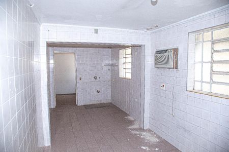 Casa à venda com 3 quartos, 180m² em Pompeia, São Paulo