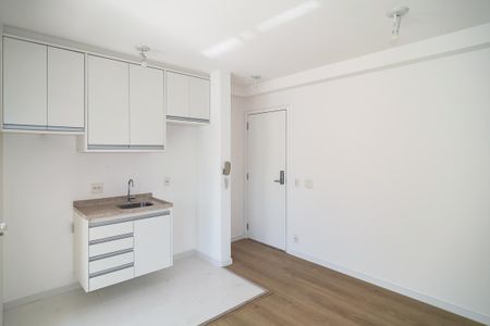 Apartamento para alugar com 34m², 1 quarto e 1 vagaSala / Cozinha
