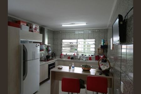 Casa à venda com 3 quartos, 130m² em Parque Savoi City, São Paulo
