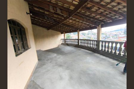 Casa à venda com 3 quartos, 300m² em Jardim Umarizal, São Paulo