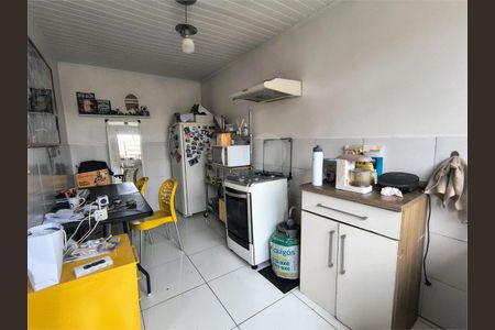 Casa à venda com 3 quartos, 120m² em Rio Pequeno, São Paulo