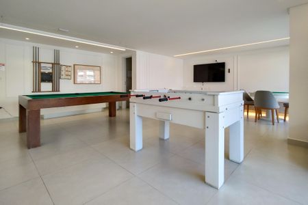 Apartamento para alugar com 93m², 2 quartos e 2 vagasSala de Jogos