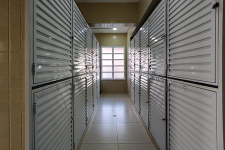 Apartamento para alugar com 93m², 2 quartos e 2 vagasArmários 