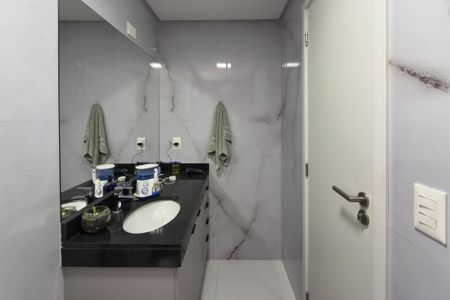 Apartamento para alugar com 93m², 2 quartos e 2 vagasBanheiro da Suíte 1