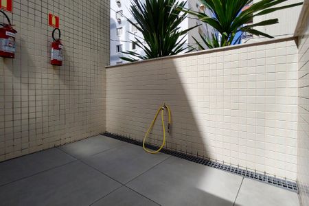 Apartamento para alugar com 93m², 2 quartos e 2 vagasLava pés 