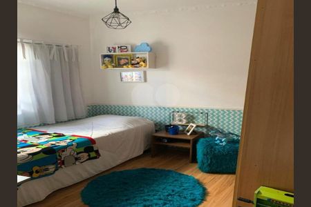 Casa à venda com 3 quartos, 230m² em Jardim Imperador (Zona Leste), São Paulo