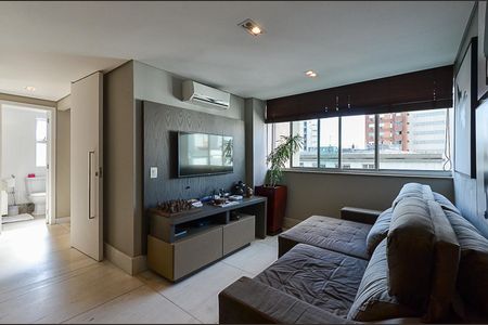 Apartamento à venda com 141m², 3 quartos e 2 vagas Apartamento à venda com 141m², 3 quartos e 2 vagasSala Ambientes