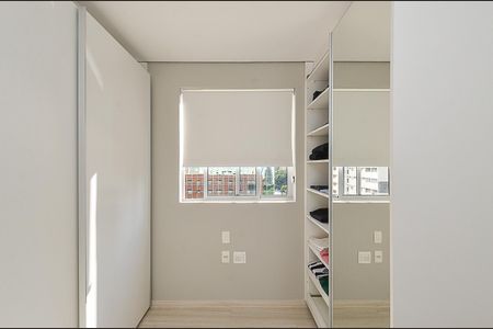 Apartamento à venda com 141m², 3 quartos e 2 vagas Apartamento à venda com 141m², 3 quartos e 2 vagasQuarto 2