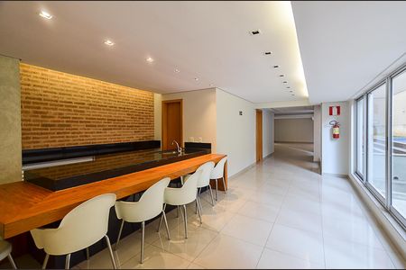 Apartamento à venda com 141m², 3 quartos e 2 vagas Apartamento à venda com 141m², 3 quartos e 2 vagasÁrea comum - Salão de festas