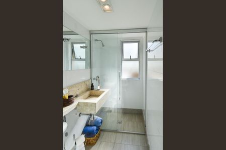 Apartamento à venda com 141m², 3 quartos e 2 vagas Apartamento à venda com 141m², 3 quartos e 2 vagasBanheiro Cobertura