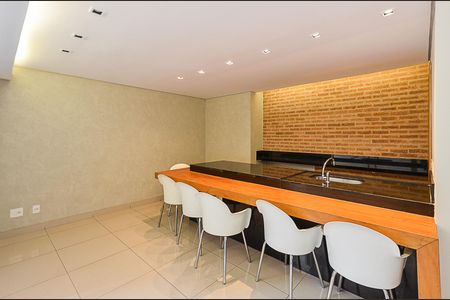 Apartamento à venda com 141m², 3 quartos e 2 vagas Apartamento à venda com 141m², 3 quartos e 2 vagasÁrea comum - Salão de festas