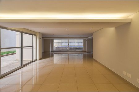 Apartamento à venda com 141m², 3 quartos e 2 vagas Apartamento à venda com 141m², 3 quartos e 2 vagasÁrea comum - Salão de festas