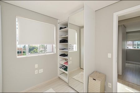 Apartamento à venda com 141m², 3 quartos e 2 vagas Apartamento à venda com 141m², 3 quartos e 2 vagasQuarto 2