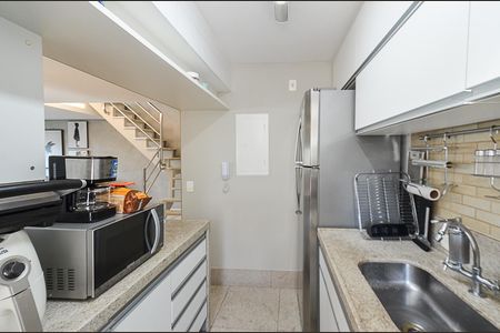 Apartamento à venda com 141m², 3 quartos e 2 vagas Apartamento à venda com 141m², 3 quartos e 2 vagasCozinha