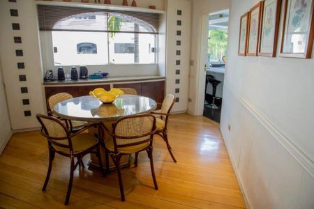 Apartamento à venda com 300m², 4 quartos e 4 vagas