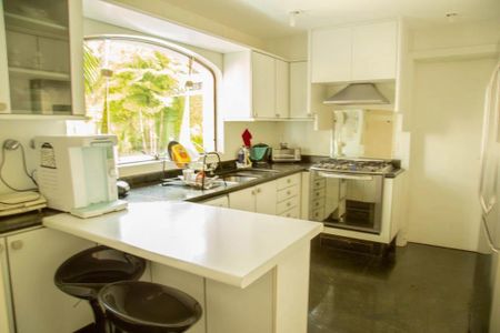 Apartamento à venda com 300m², 4 quartos e 4 vagas